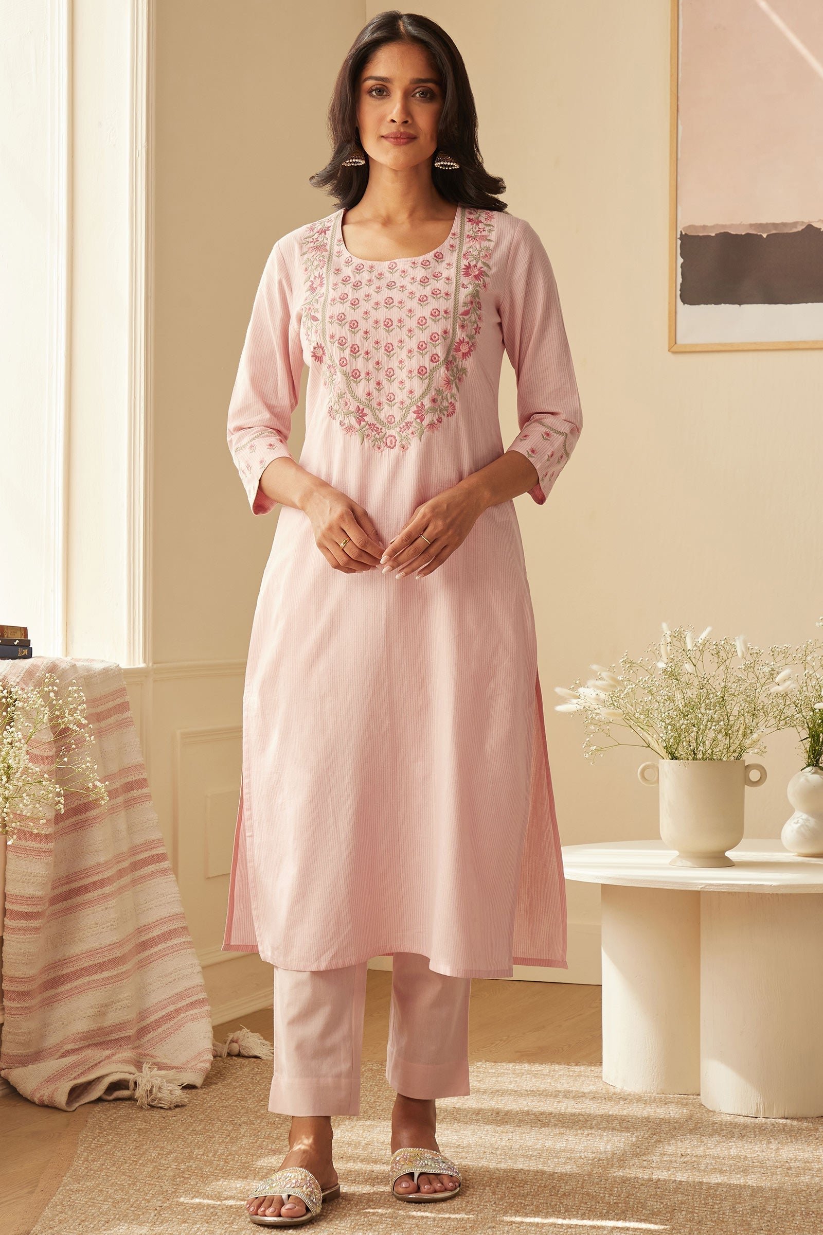 3_179_715.jpg Naadirah Jia Pink Kurta - Image 1