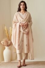 Nazm Mahnoor Kurta - Image 6