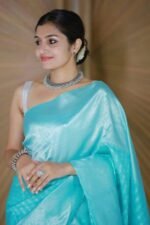 Blue Floral Woven Lichi Banarasi Silk Saree - Image 4