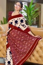 Cream & Maroon Abstract Printed Soft Pure Cotton Saree - Image 6