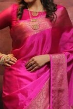 Pink Floral Woven Lichi Banarasi Silk Saree - Image 6