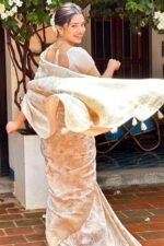 White Floral Woven Lichi Banarasi Silk Saree - Image 2