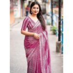 Pink Printed Chanderi Saree With Tassels - Image 3