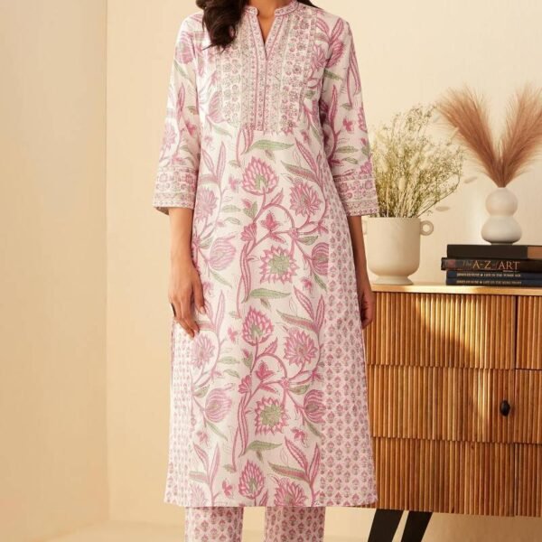 Rosheen Farhat Sanganeri Kurta