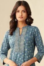 Sehra Rabani Akola Kurta - Image 2