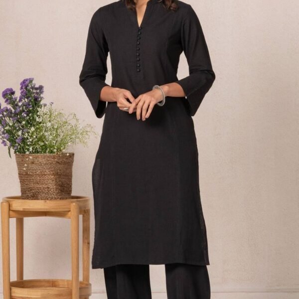 Nasrine Mehnaz Handloom Kurta