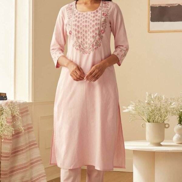 Naadirah Jia Pink Kurta