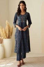 Rehnuma Azarin Kurta
