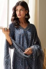 Sehra Seerat Akola Kurta - Image 5