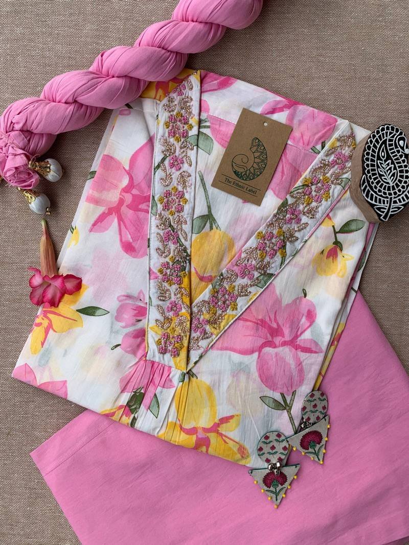 IMG_3671-scaled-1.jpg "Phool" Hand Block Printed Cotton Kurta Set(3pc) - Image 1