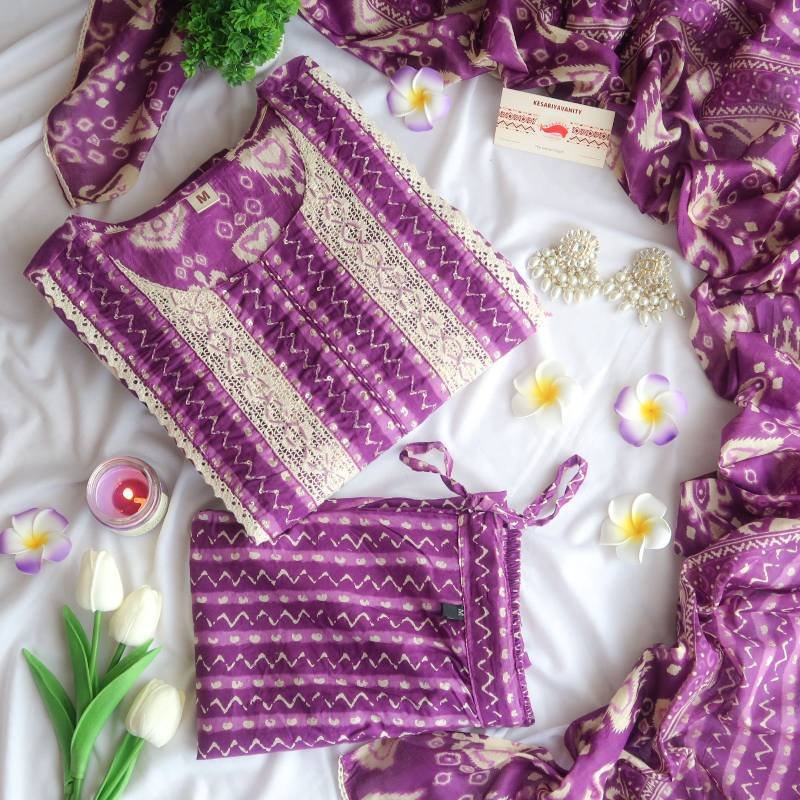 WhatsAppImage2023-10-10at15.16.29_9d35208d_65a9a516-1351-441e-ae6e-e6872b383339.jpg Rukmani Navratri Special Suit Set - EOFY SALE - Image 1