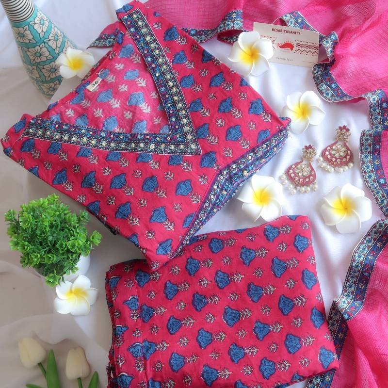 WhatsAppImage2023-10-14at15.19.39_8a4867a8_22c79fc7-136f-4763-a642-7e3e014e142f.jpg Ruby Festive Special Suit Set - EOFY SALE - Image 1